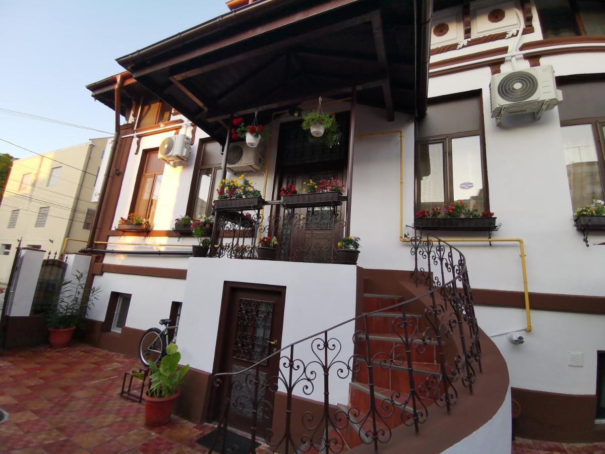 Joe Hostel Bukareszt Zewnętrze zdjęcie