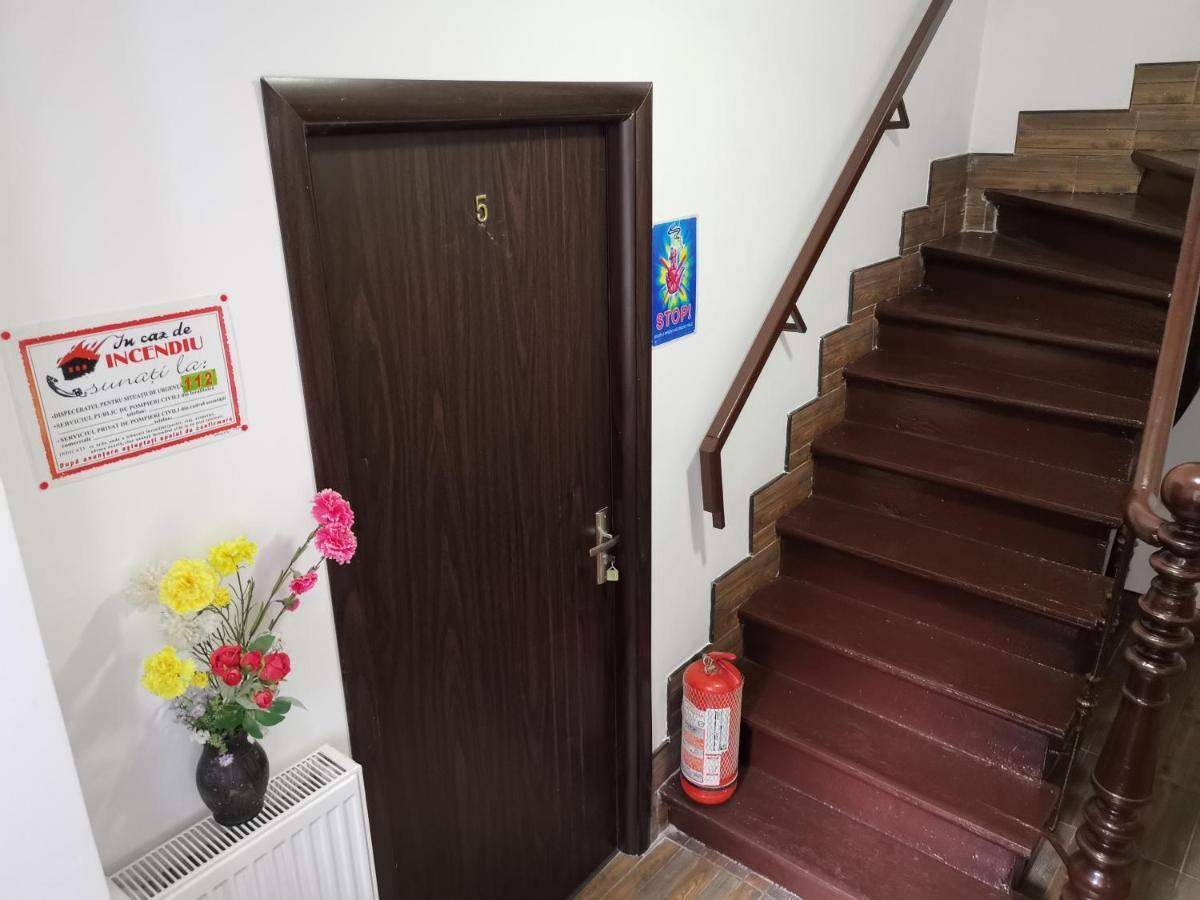 Joe Hostel Bukareszt Zewnętrze zdjęcie