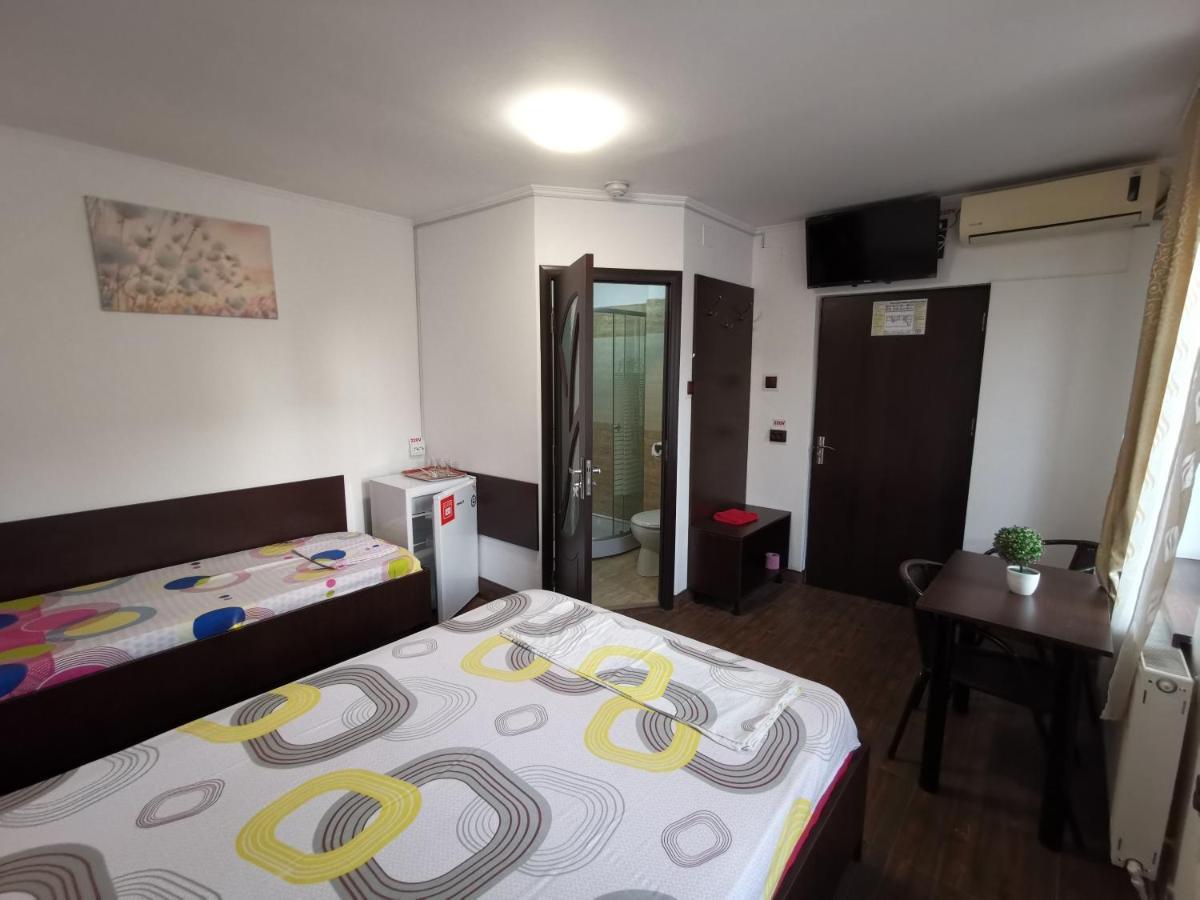 Joe Hostel Bukareszt Zewnętrze zdjęcie