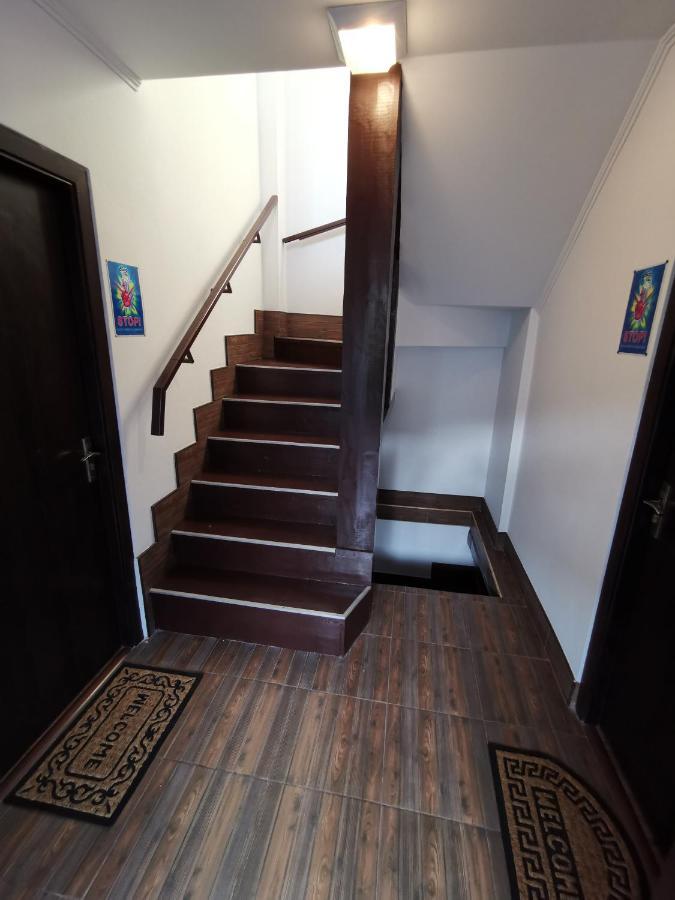 Joe Hostel Bukareszt Zewnętrze zdjęcie