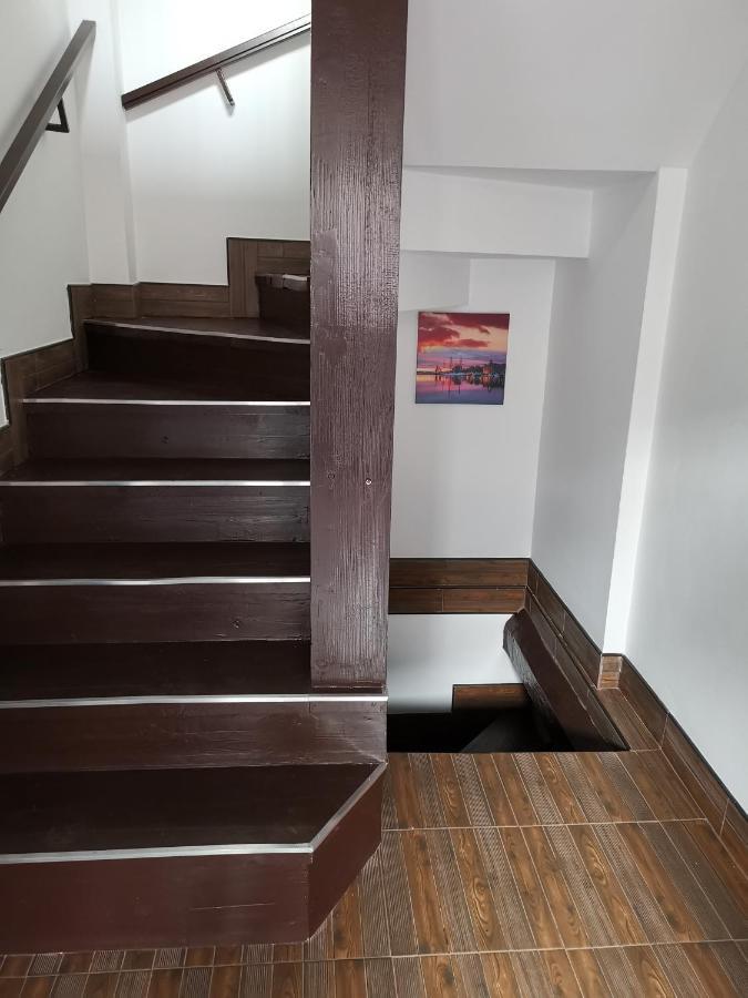 Joe Hostel Bukareszt Zewnętrze zdjęcie