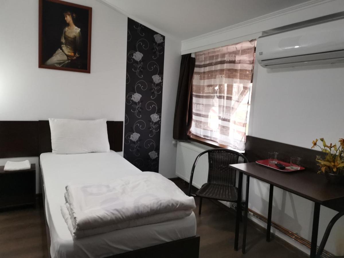 Joe Hostel Bukareszt Zewnętrze zdjęcie